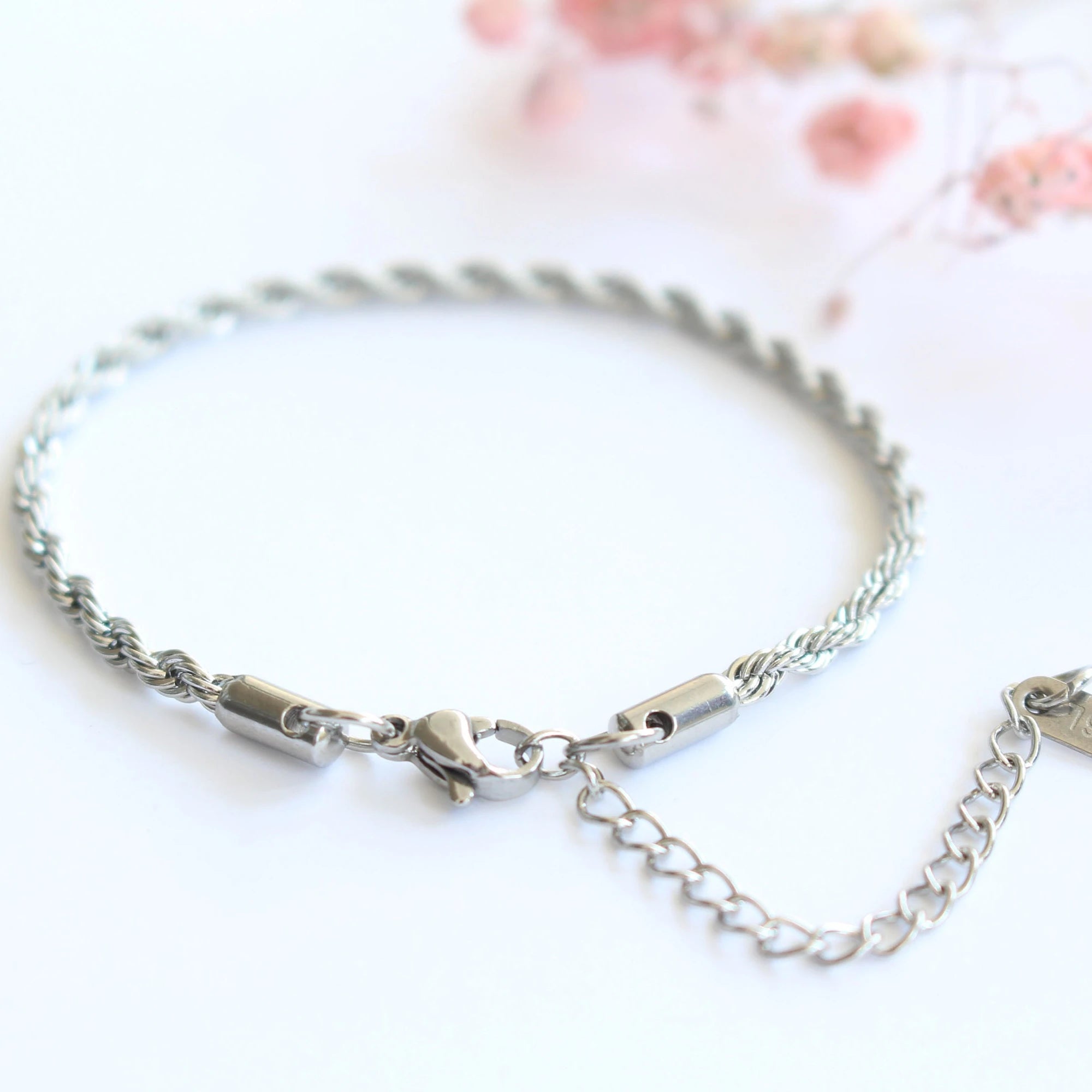 In Vogue Cable Chain Bracelet Jewelry 18K Gold Stainless Steel Twisted Rope Chain Bracelet for Women Accessories