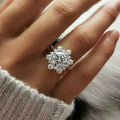 CAOSHI Hot Sale Exquisite Snowflake Design Round White Crystal Cubic Zirconia Finger Rings for Women Engagement CZ Rings Jewelry