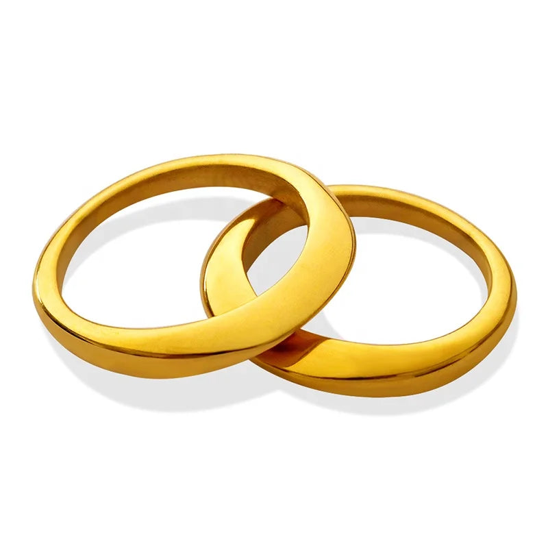Hot Selling Titanium Steel Gold Plated Faceted Plain Circle Fashion Ring Women