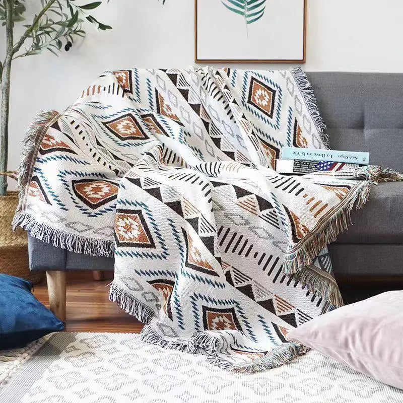 Custom Logo Bohemian Style Polyester Cotton Woven Outdoor Blanket Sofa Cover Picnic Rugs Travel Camp Beach Throws for Outdoor