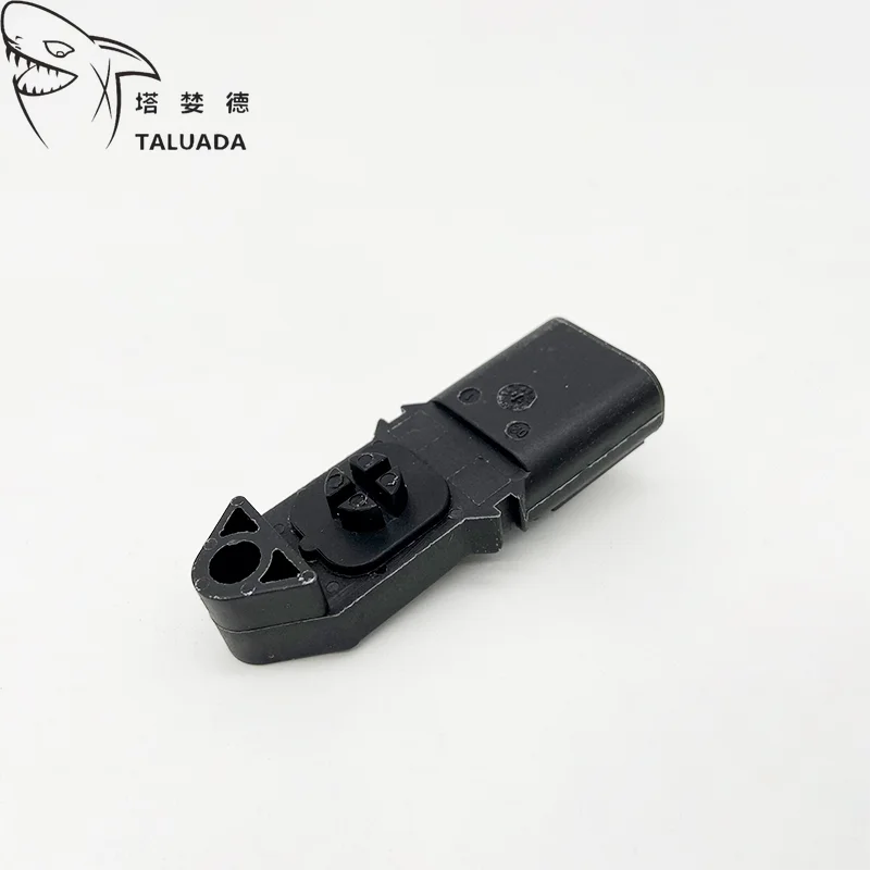 2897331 for ISF 2.8/3.8 Engine Intake Air Temperature and Pressure Sensor 4076493