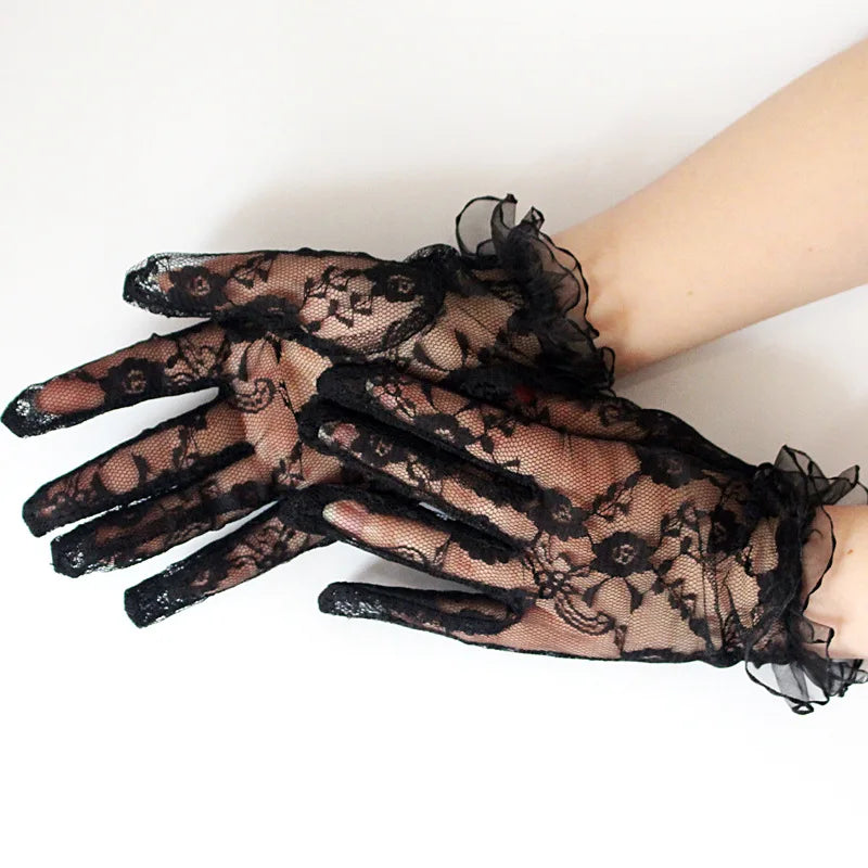 MIO New Elegant Ladies Short Glove Black Lace Finger Gloves Sunscreen Wrist Length Floral Glove Driving Wedding Party Decoration