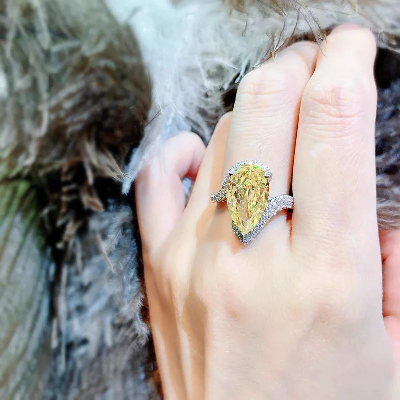 Women Bridal Bling Glitter Rhinestone Water Drop Finger Rings Yellow Diamond Adjustable Rings Anello Bridal