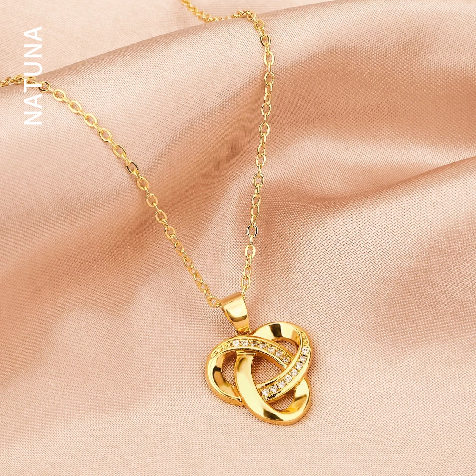 Natuna Custom 925 Sterling Silver Diamond Necklace 2023 Fashion Charm Necklace Love Knot Pendant Collar Para Mujer