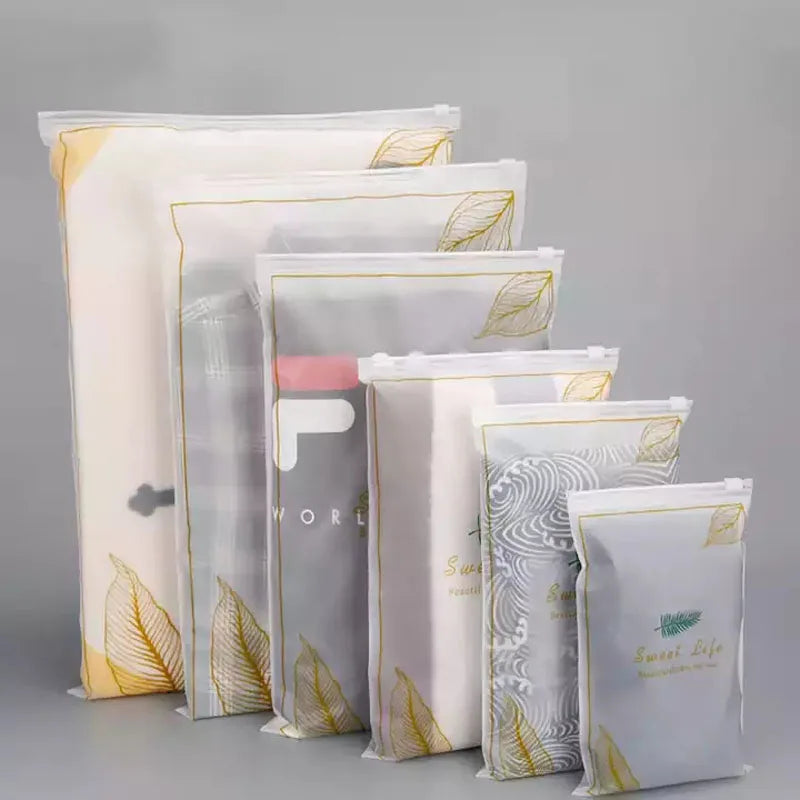 100% Biodegradable Packaging Plastic Bags Swimwear ClothesZiplock Pe Tshirt Bag Zipper Polybags Garment Plastic Bag With Logo