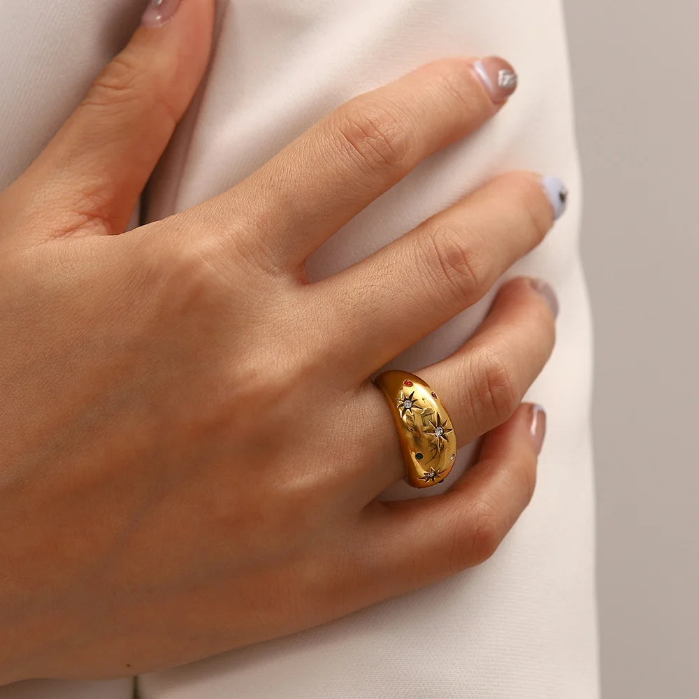 Retro Trend New 2024 Stainless Steel Chunky Women Gold Plated Ring Fashion Jewelry Hexagram Zirconia Ring
