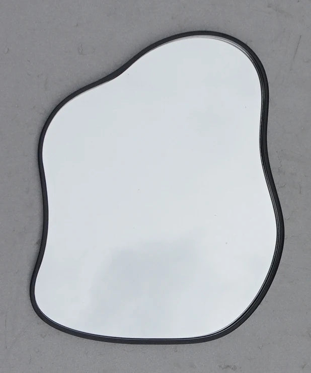 58.5*47cm Quality Irregular Decorative  Creative  Design Bathroom Wall Mirrors Novel Decorative Wall Mirror for Living Room