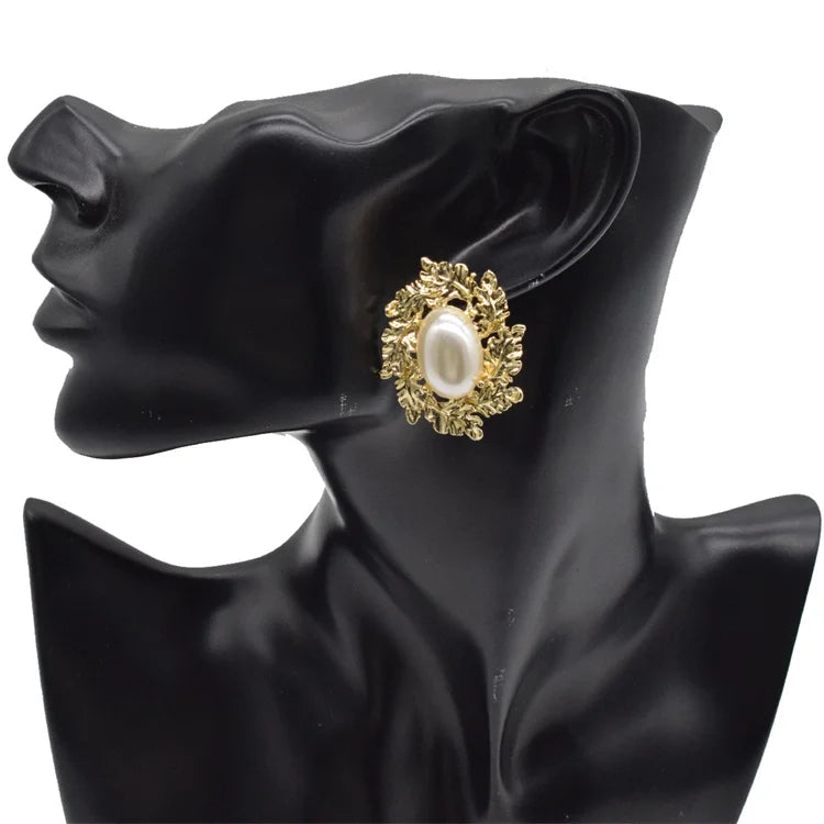 Wholesale Retro Big Statement Handmade Gold Designer Leaf Baroque Fashion  Pearl Stud Earrings Women