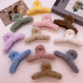 Wholesale Plush Winter Hair Accessories Hair Claw Clips 11cm Rabbit Fur Hair Claw for Women