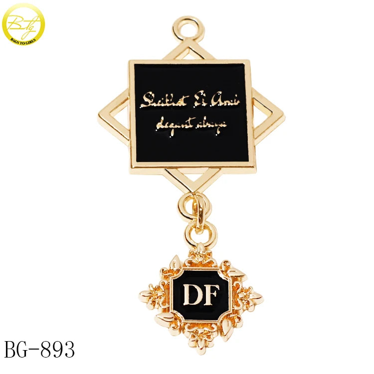 Custom Engraved Gold Color Metal Name Tags Plate Bikini Brand Name Hang Label for Clothing Decorative Shawl Accessory Logos