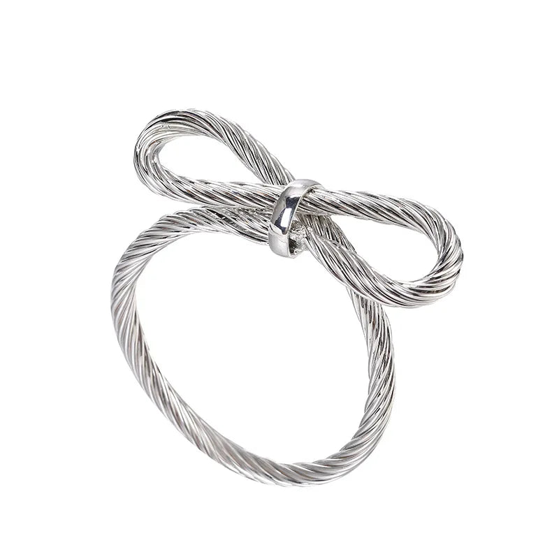 Wholesale Simple Shape Metal Rope Napkin Holder Luxury Bow Napkin Ring for Wedding Table Decoration Stocked Feature