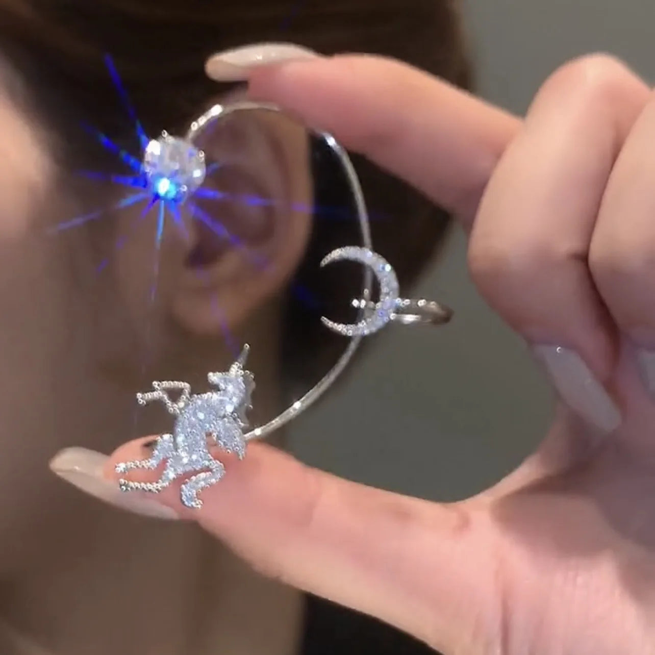 Creative 18K Gold Plated Crystal Star Ear Hook Earring Non Piercing Iced Out Cubic Zirconia CZ Large Unicorn Cuff Earrings