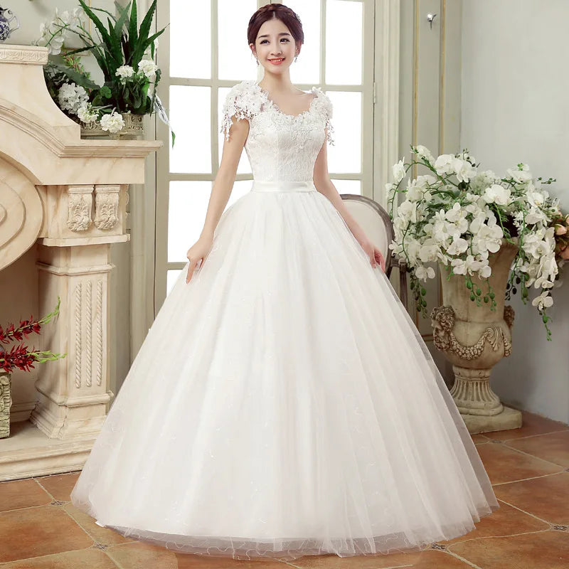 2023 Cheap Korean Style O-Neck 3D Lace Floral 3XL Plus Size Floor Length Ball Gown Vintage Fluffy Wedding Dress