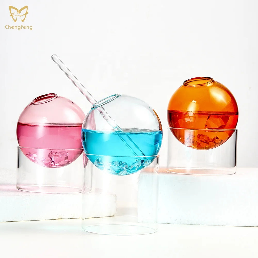 Wholesale Creative Colorful Cocktail Glass Unique High Footed Round Cocktail Glass Bar Home Party Use