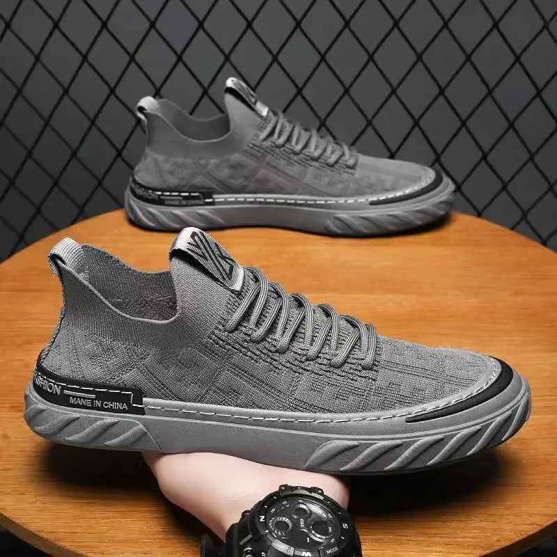 New Men's Shoes Sports Portable Breathable Running Shoes Sports Fashion Men's Casual Sneakers