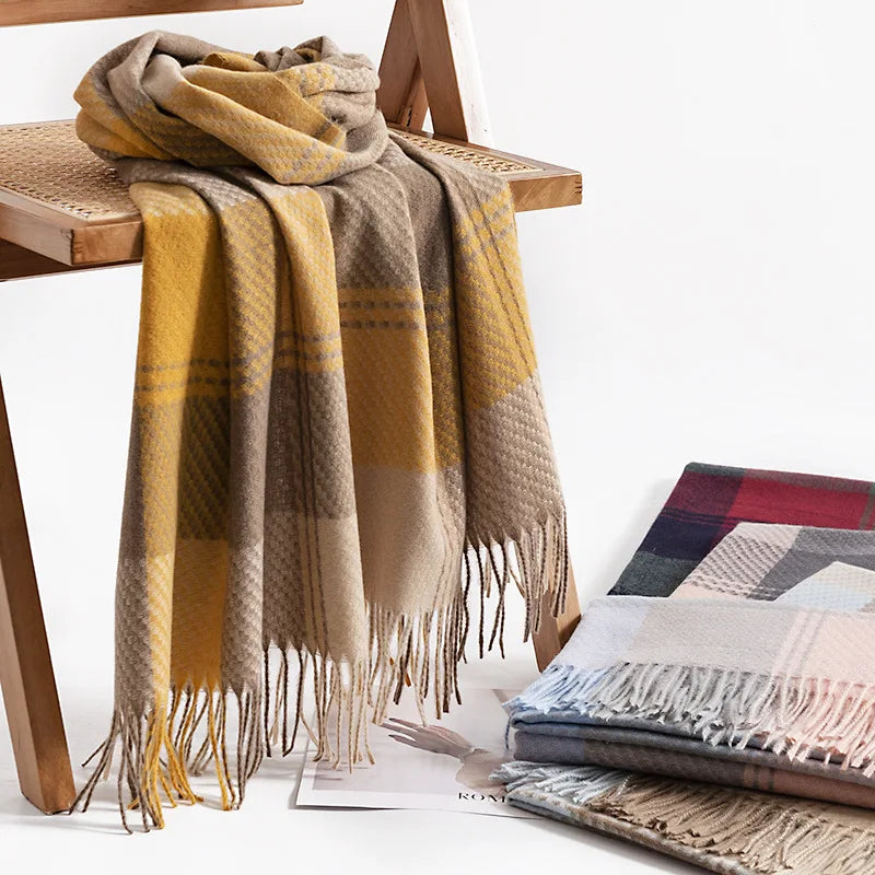 2026 New Special Classic Plaid Design  Soft Scarf Winter Comfort Shawl With Fringe Warm Neck Warmer Scarf