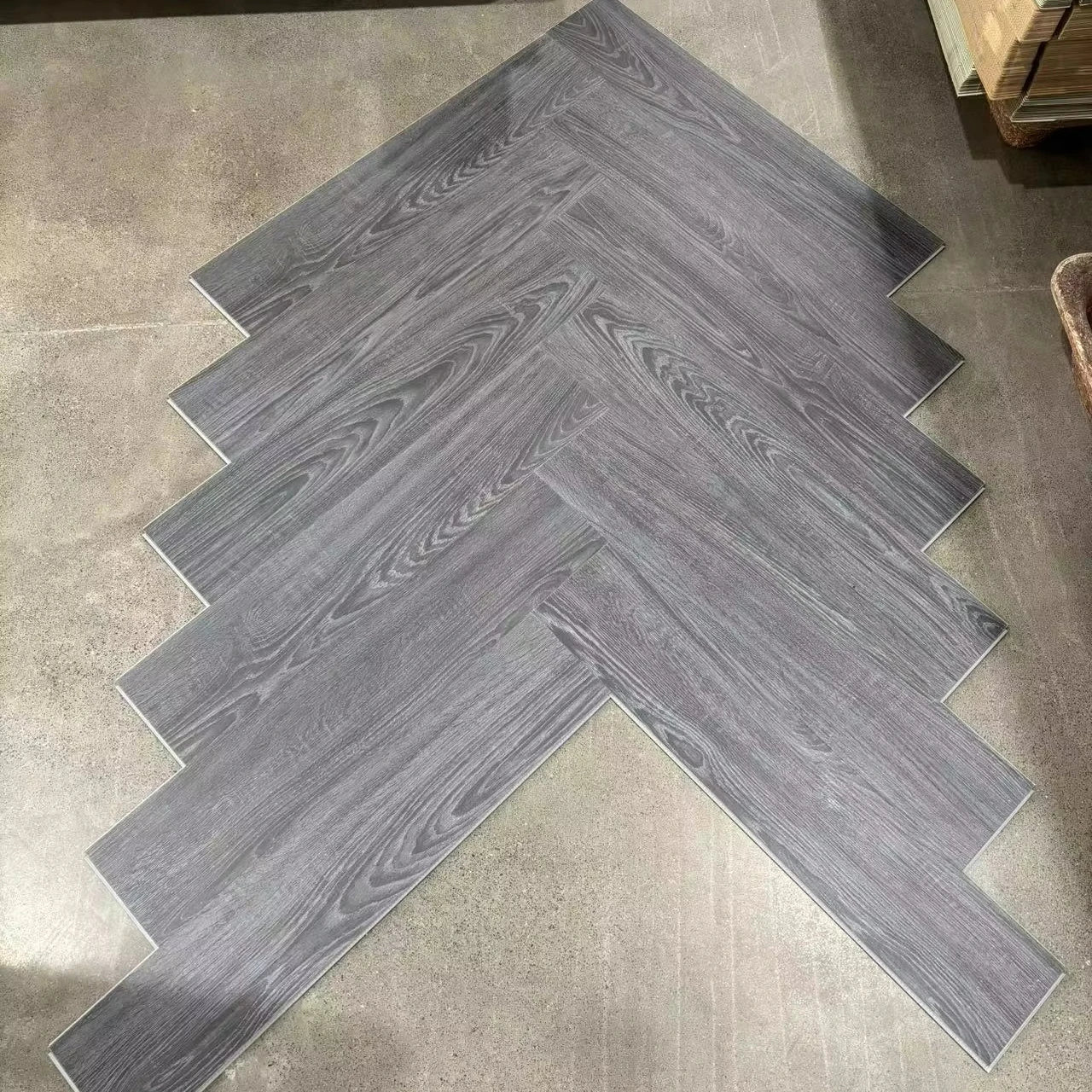 100% Waterproof PVC Click Vinyl Flooring for Bedroom Modern Interlock SPC LVP with Self-Adhesive Installation