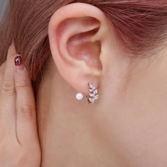 Factory Wholesale 925 Silver Leave Pearl Stud Earrings for Women Elegant Wedding Jewelry Earrings