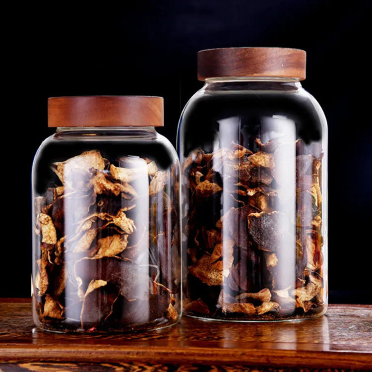 Home and Kitchen Accessories BPA Free Handmade Clear Airtight Large High Borosilicate Glass Storage Jars with Wood Screw Lids