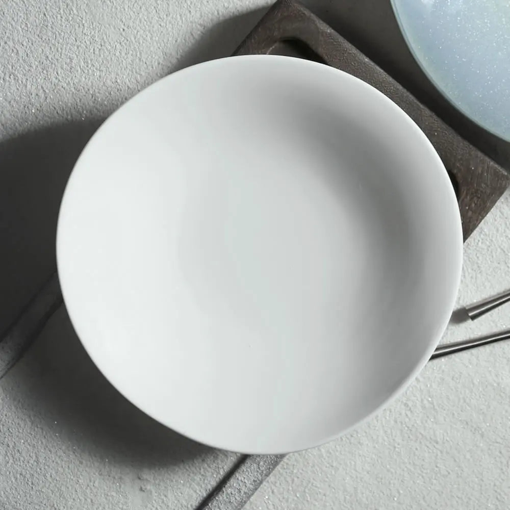 Factory Wholesale White Porcelain Dinner Plate Hotel Used Tableware Unique Irregular Ceramic Pasta Plate for Restaurants