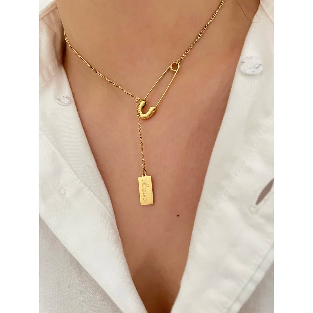 Tarnish Free Love Tags Y Shape Safety Pin Lariat Necklace Stainless Steel Hollow 18K Gold Plated Necklaces Elegant Jewelry 2021