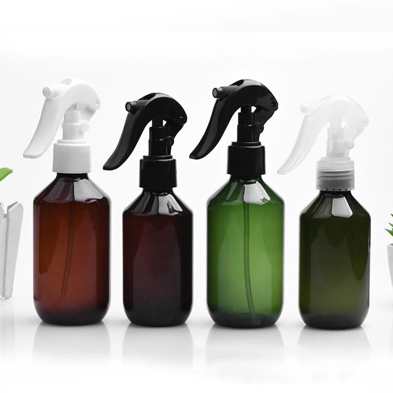 In Stock 100ml 150ml 200ml PET Plastic Amber  Green Color High Mist Trigger Spray Bottle for Room Cleaning Hair Care