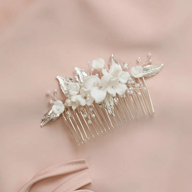 Handmade Delicate Gold Alloy Hair Comb Pearl Beaded Flower and Leaf Rhinestone Tiara Wedding Accessories for Bride Anniversary