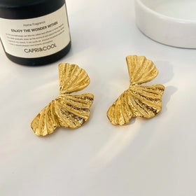 Retro Gold Ginkgo Leaf Earrings Exaggerate Stainless Steel Gold Plated Twisted Metal Leaf Flower Earrings