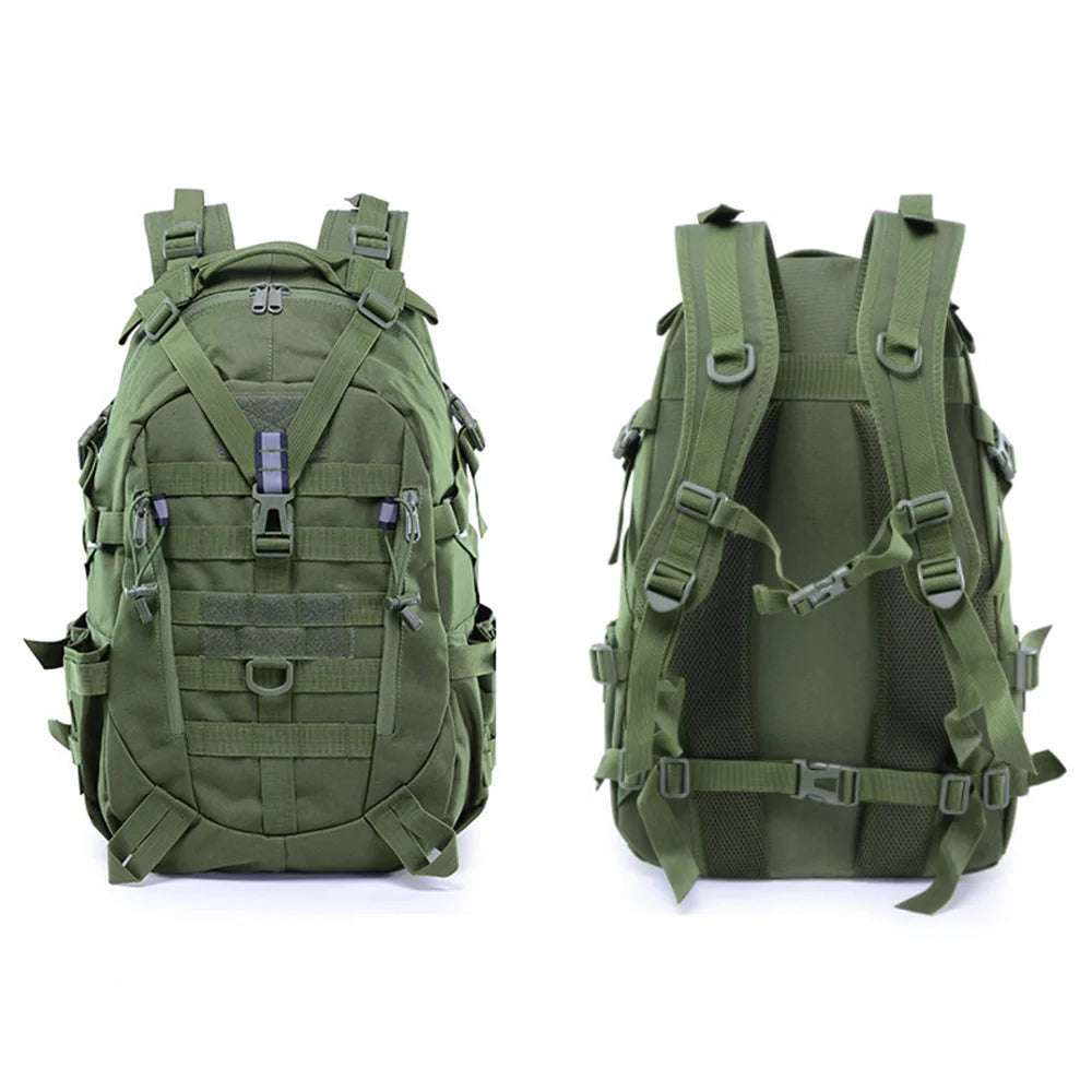 Unisex 45L Large Tactical Backpack with Camouflage Pattern Zipper Closure Polyester Lining for 3 Day Trips