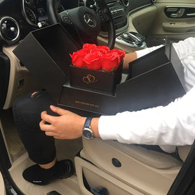 High-End Creative Double-Opening Square Flower Cake Box for Valentine's Day Bouquet Gift Packaging Surprises Its Elegant Design