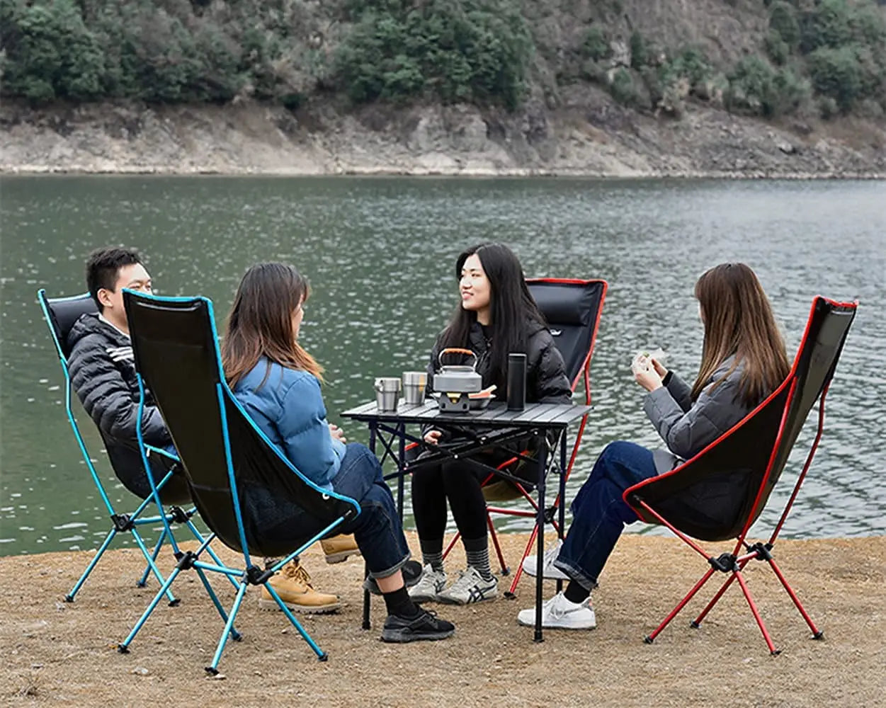 Woqi OEM Custom Logo Lightweight Outdoor Portable Metal Reclining Beach Folding Camping Chairs