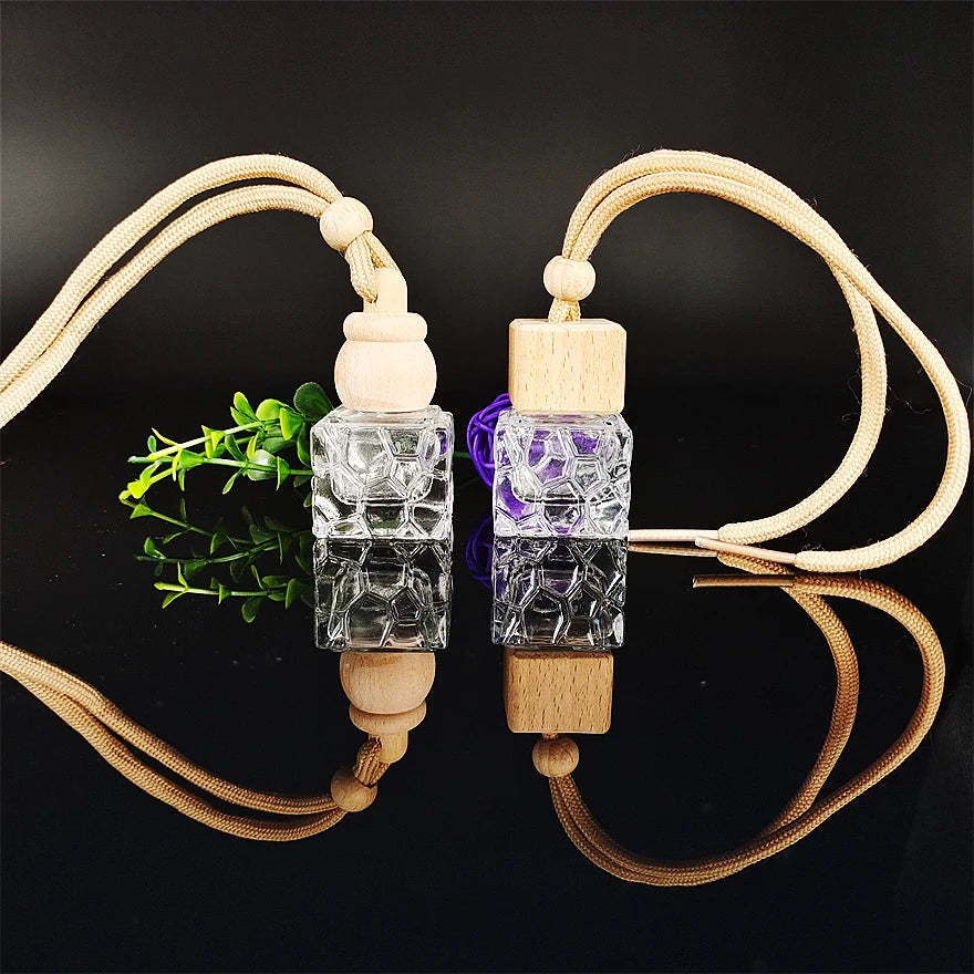 Wholesale square Shape 5ml 8ml Glass Bottle air Freshener Car Perfume Hanging with Wooden Cap