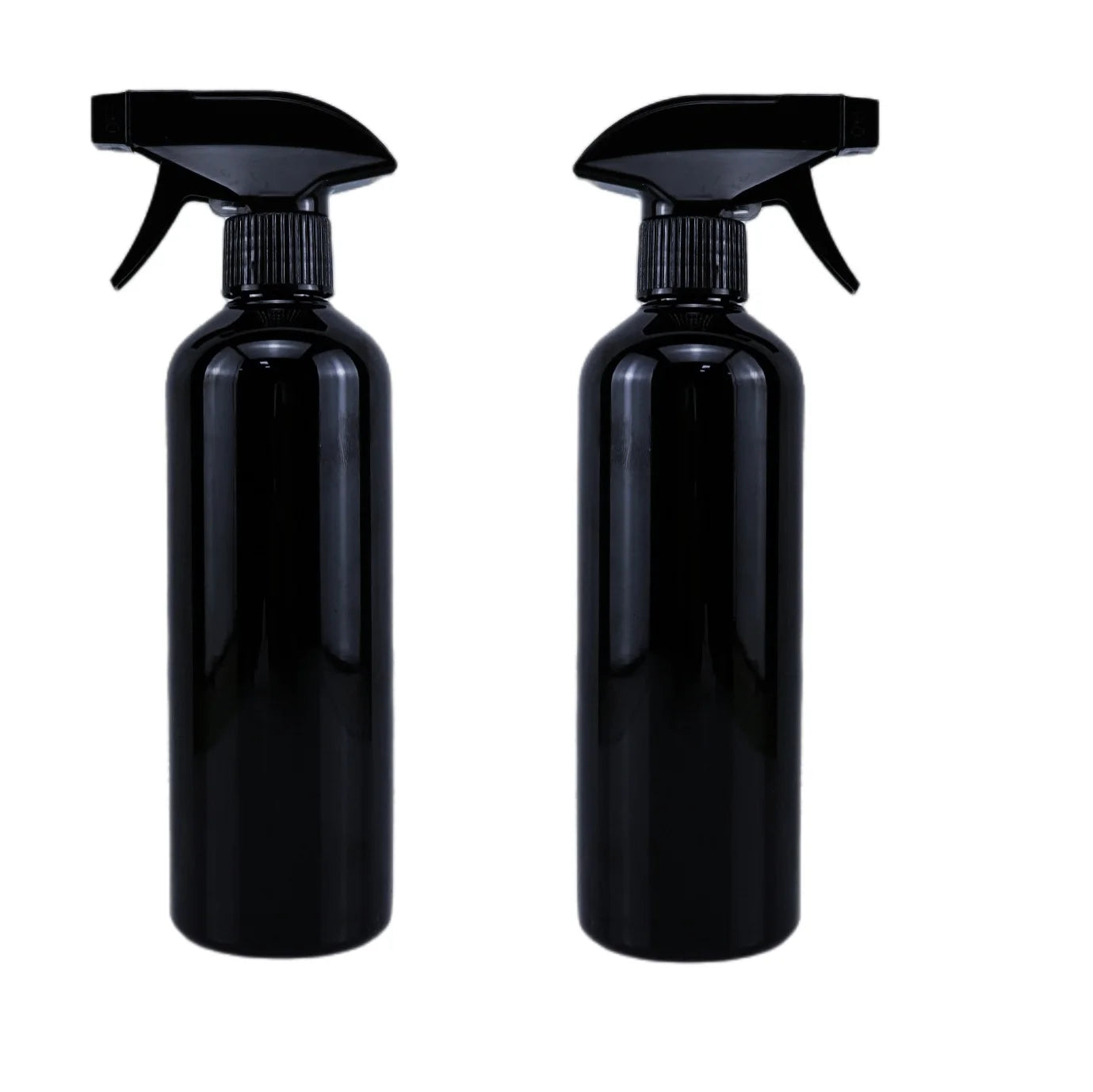 500ML HDPE Matte Black and White Spray Bottle for Household Cleaning and Shampoo Production Clean and Elegant Design