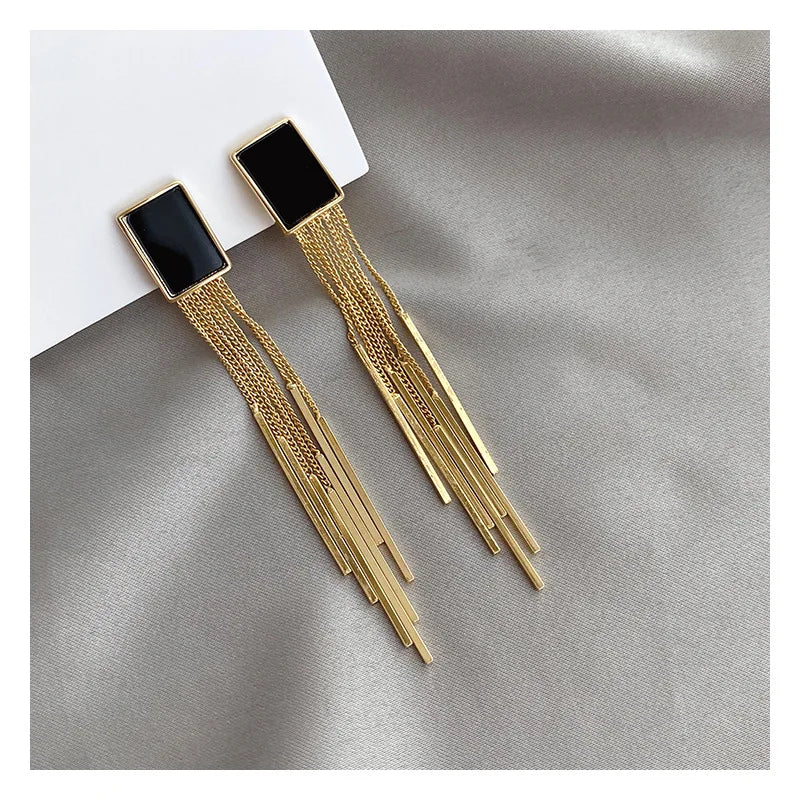 Europe Hot Selling Square Long Tassel Clip Earrings Fashion Non Piercing Long Tassel Ear Clip Earrings for Women