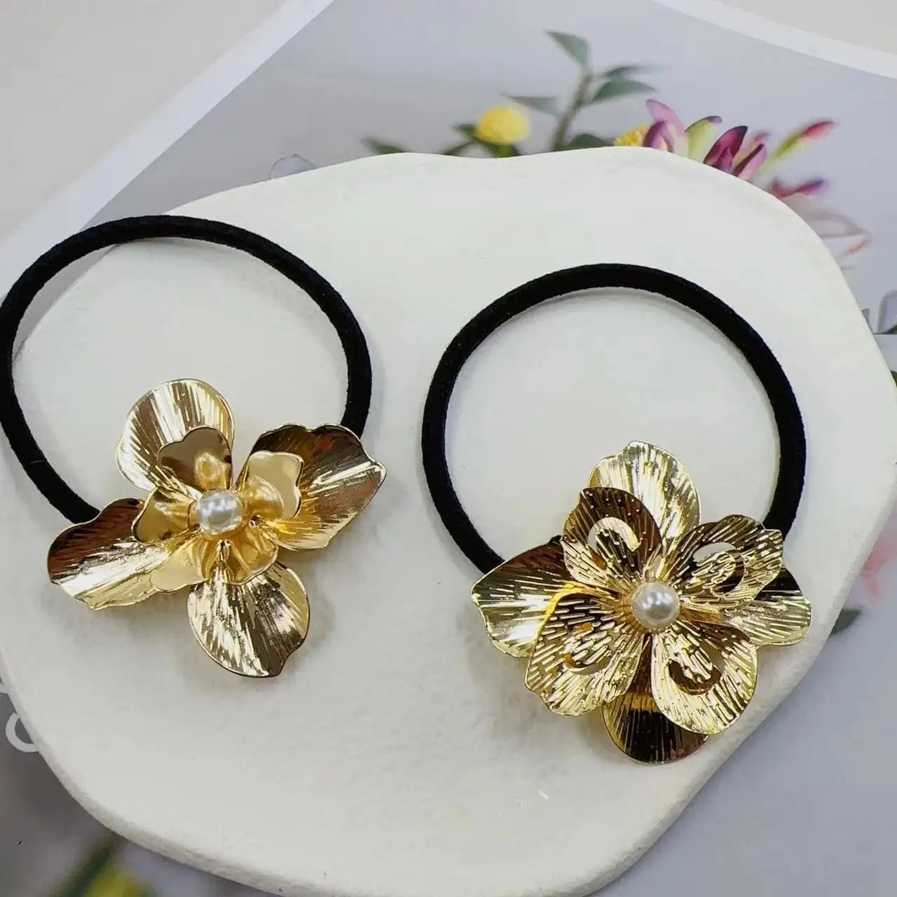 Women Fashion Ponytail Holders Flower Metal Hair Tie with Silver GoldHair Accessories