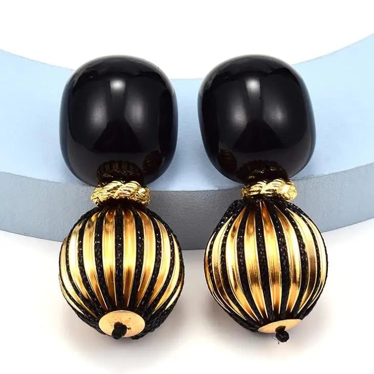 2025 New Arrival Trendy Geometric Acrylic Earrings for Women Vintage Round Pendant Female Dangle Black Balls Earrings Wholesale