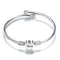 Meaningful Mom Letter Bracelet Charms Mother's Day Gift Stainless Steel Wire Heart Bracelet Fashionable Bangles for Women