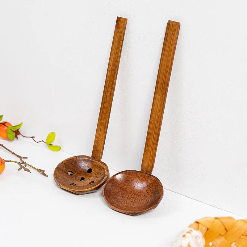 Japanese Style Soup Spoon Solid Porridge Restaurant Custom Logo Tortoise Pot Stirring Wooden Ramen Spoons With Long Handle