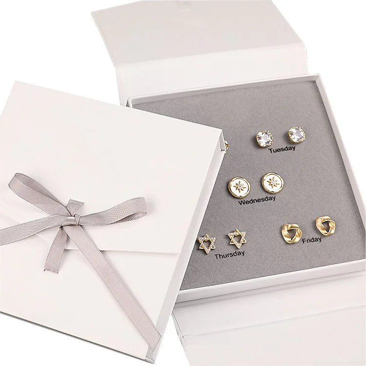 Unique Luxury Custom Logo Flip Rigid Cardboard Paper Gift Jewelry Box Ribbon Jewelry Box Packaging