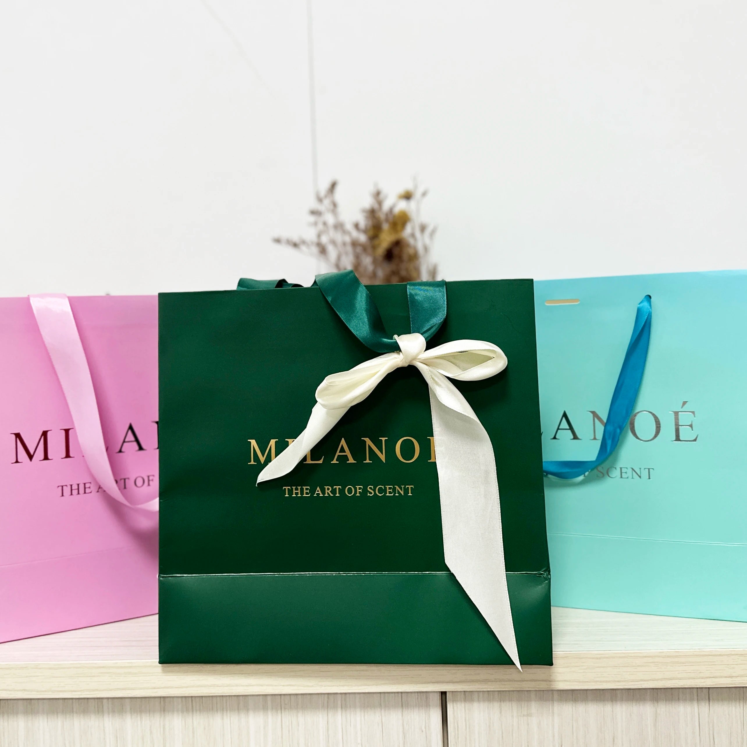 Biodegradable Custom Europe Green Shopping Foldable Paper Bag Packaging Kraft Gift Bags with Your Own Logo for Small Business