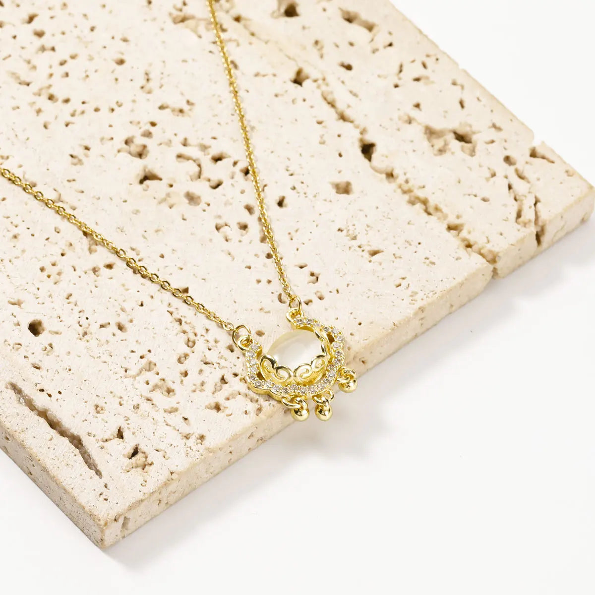 Fashion Stainless Steel Inlaid Diamond Natural Jade Auspicious Cloud Ruyi Long Life Lock Pendant Necklace for Women Jewelry