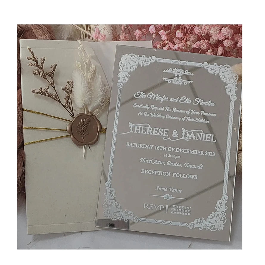 Customize Luxury Beige Gold Silver Mirror Flower Quinceaneraacrylic Wedding Invitations Card With Velvet Envelope