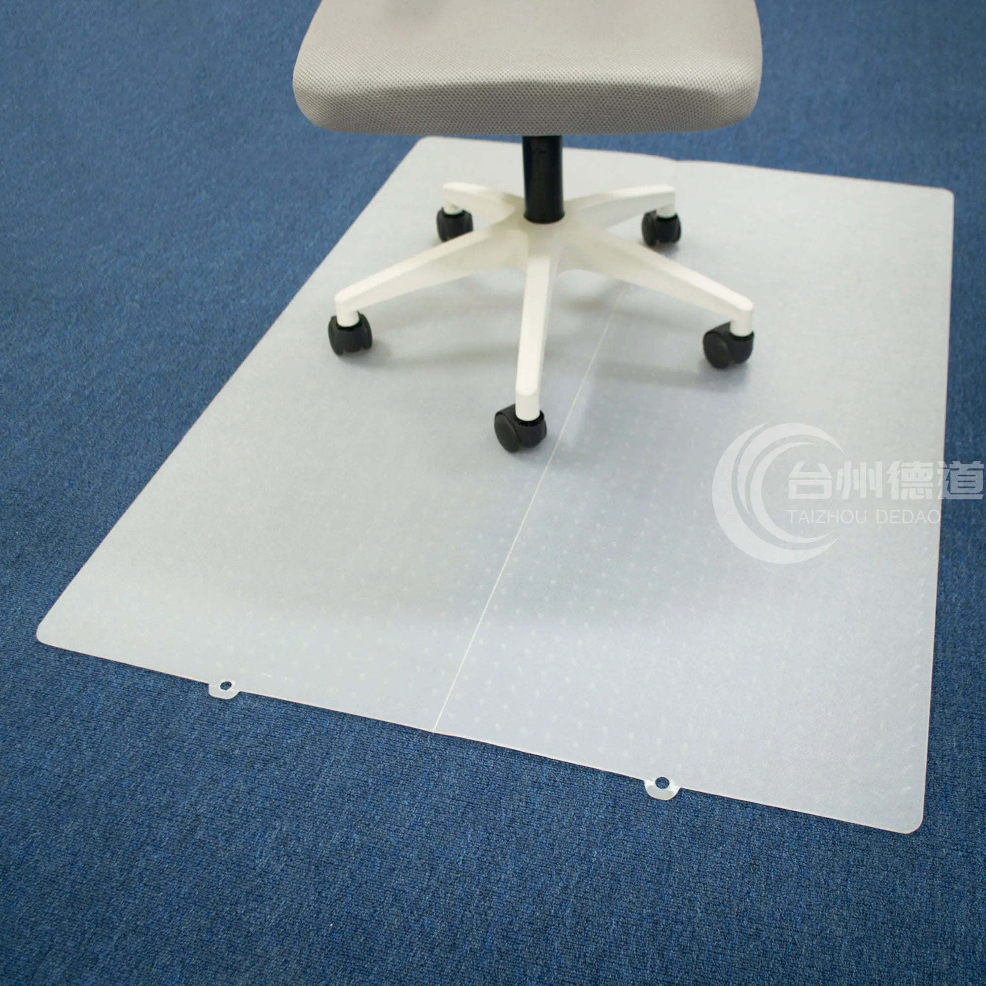 Low MOQ Free Sample Hot Sale Polypropylene Office Chair Mat