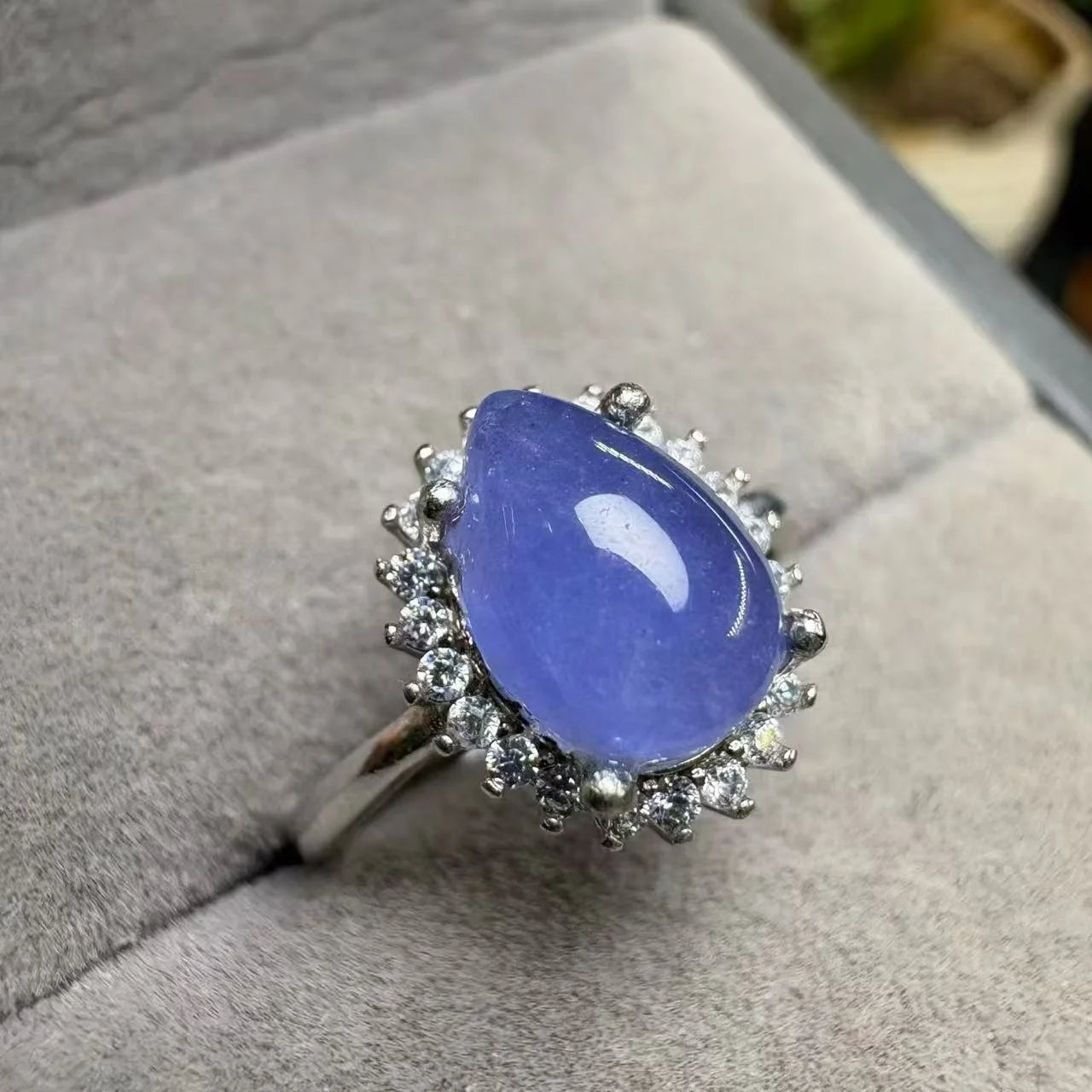 Spiritual Chakra Crystal Healing Stone  Natural Tanzanite 925 Sterling Silver Ring for Improving  Mood and Personal Charm