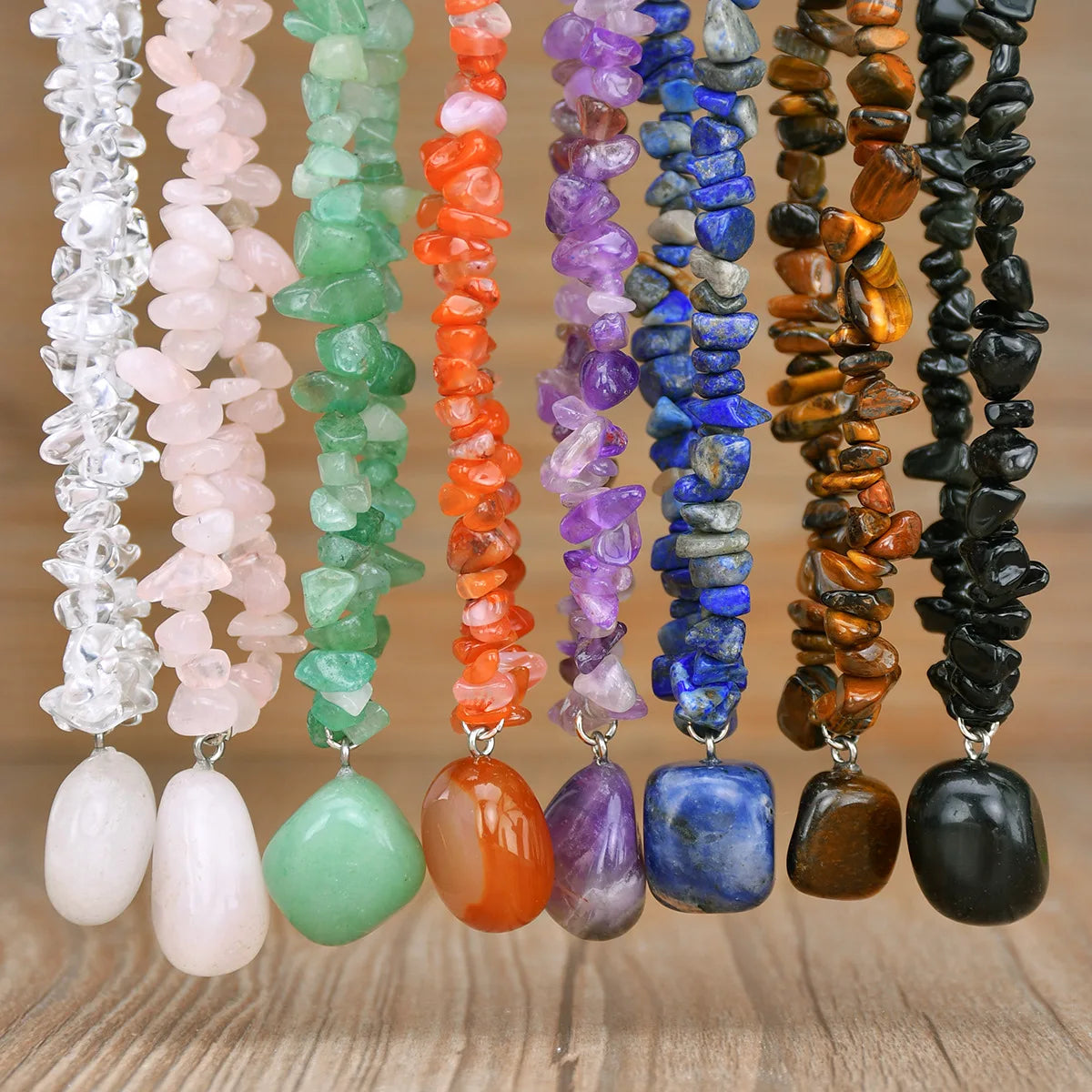 Bohemian Natural Gravel Gemstone Beaded Necklace with Chakra Tumble Stone Pendant for Energy Yoga Summer Party Jewelry Gifts