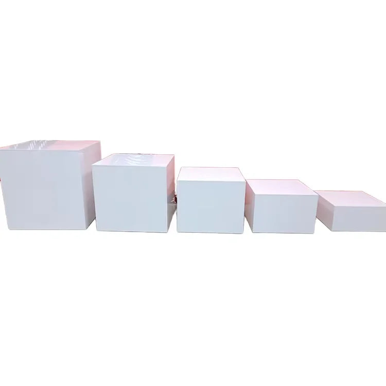 Custom Modern Eco-Friendly Plastic Garment Display Stand with Easy Assembly for Wedding and Party