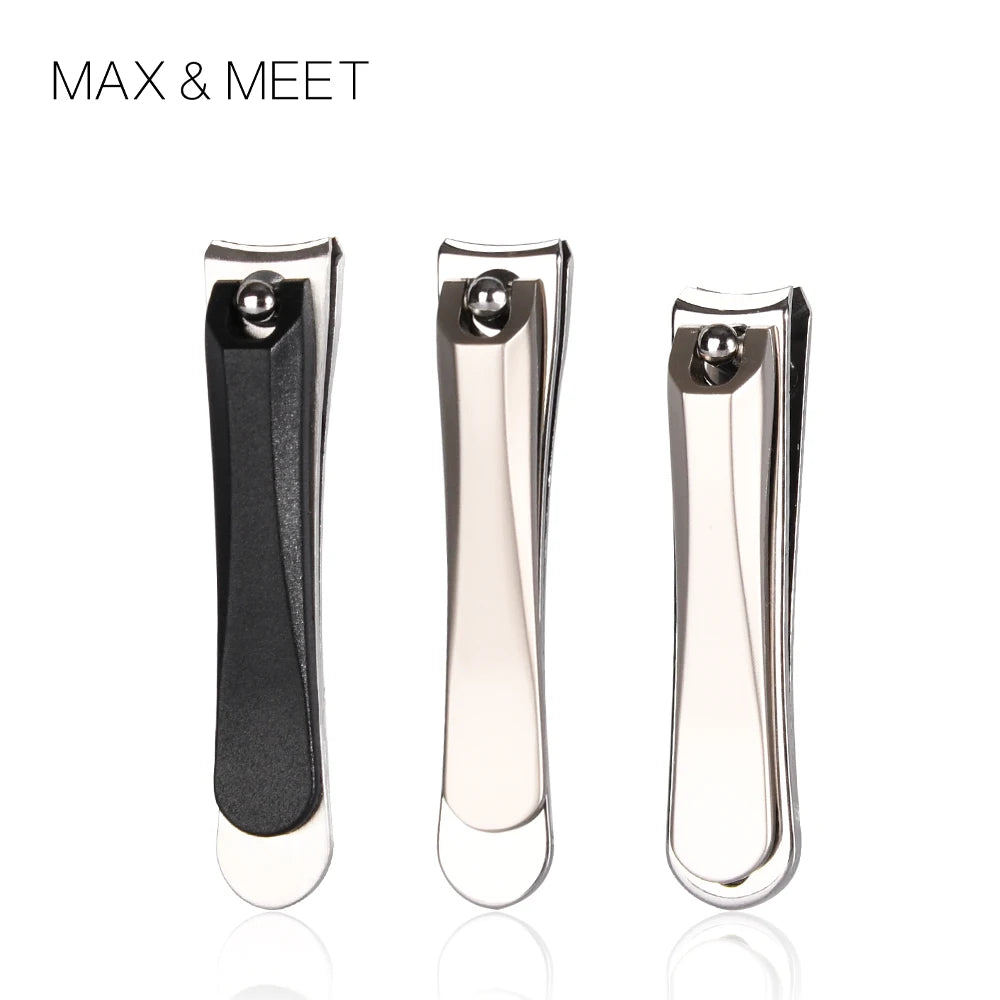 Professional New Style Special Material Plastic Pliers Cover Stainless Steel Mirror Body With Anti-splash Nail Clipper for