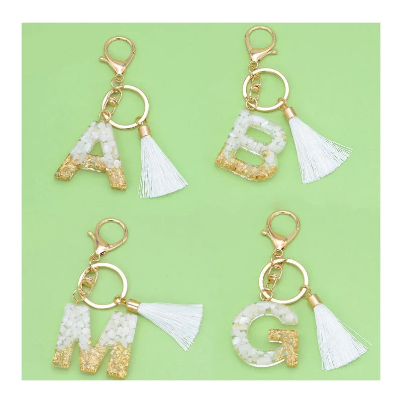 Wholesale New Resin Love Sequins English Keychain A-Z Fringe Pendant Alphabet Crystal Epoxy Keychain Handbag Pendant Gifts