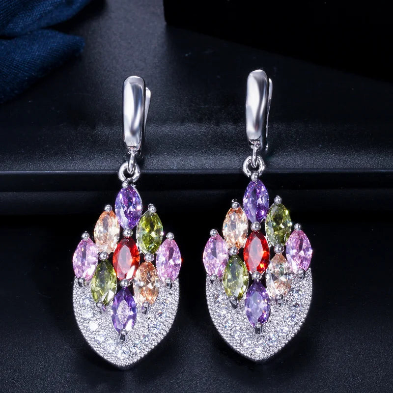 Fashion Designs CZ Crystal Party Huggie Dangle Drop Earrings for Women Wedding Bridal Cubic Zirconia Luxury Jewelry