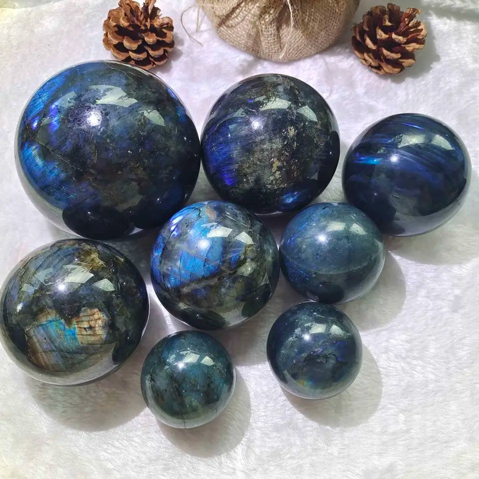 Customized High Flash Rainbow Labradorite Spheres Labradorite Crystal Balls for Collectors and Decorative Use